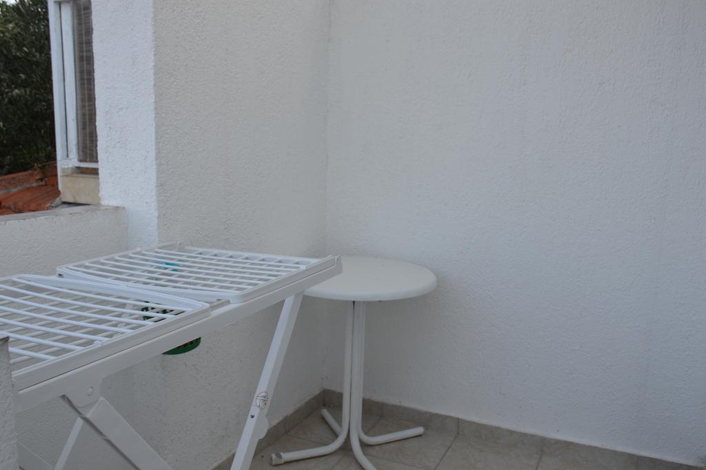 Apartments Marija Bajto Necujam Exterior photo